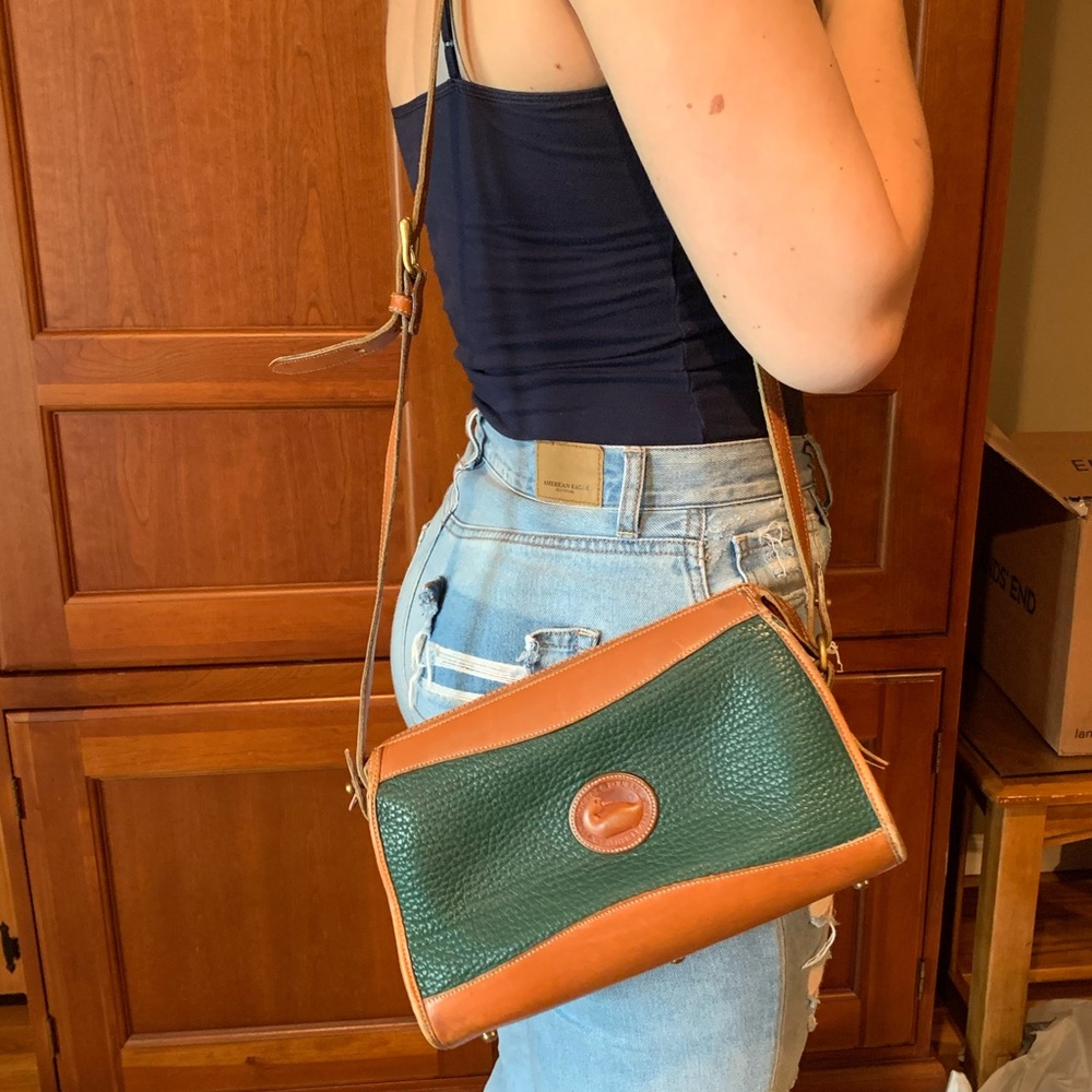 Vintage Dooney & Bourke leather purse